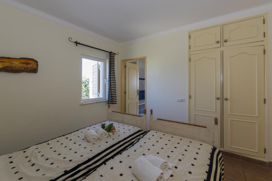 Villa With Beautiful See Views & Spacious Garden Ferragudo (Faro) Exterior foto